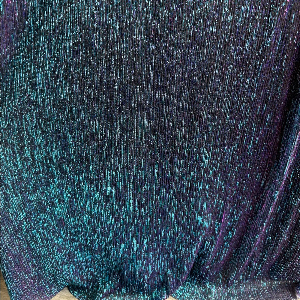 NWT R&M Richard’s Shimmering Women's V-Neck Sleeveless Fit & Flare Gown Size 22W - Picture 9 of 15